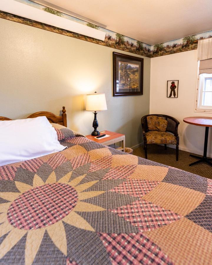 بيل فورش Sunset Rv Park And Motel المظهر الخارجي الصورة